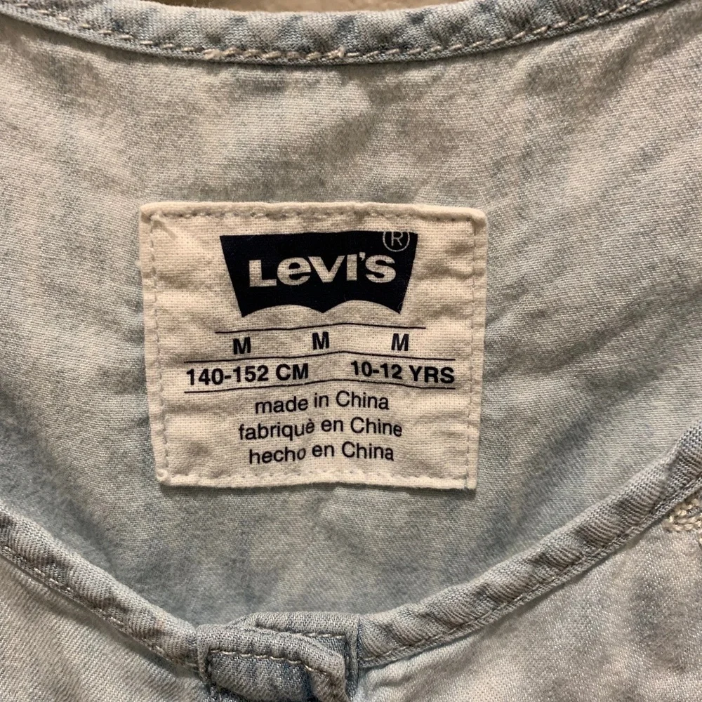 Levi's White Wash Romper w/ Embroideries - Picture 2 of 5